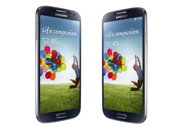 Samsung Galaxy S4 smartfon cena