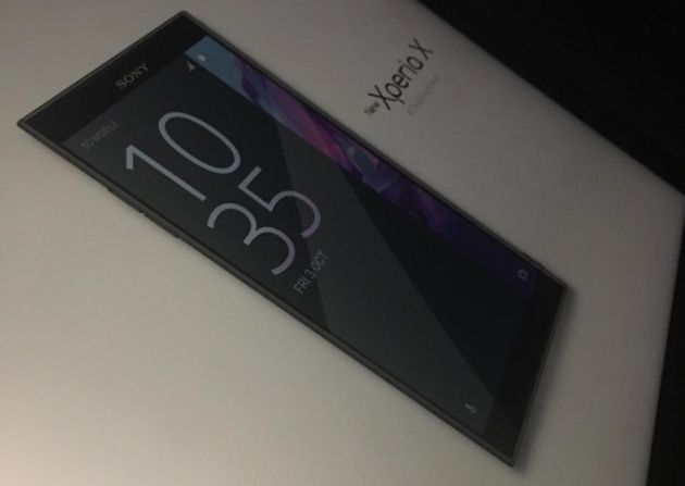 Nowa Xperia X