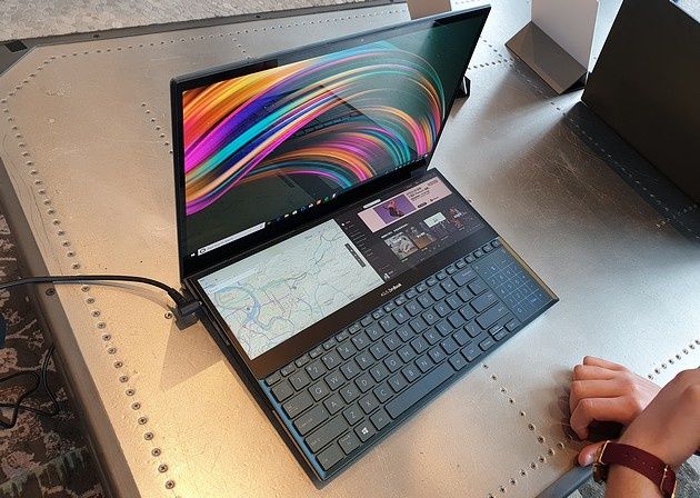 ASUS ZenBook Pro Duo