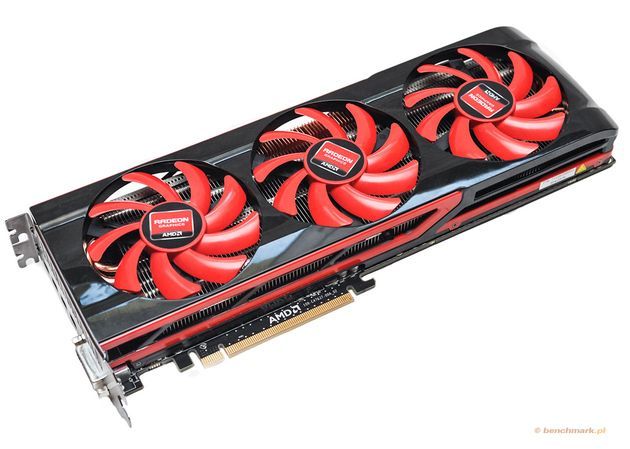AMD Radeon HD 7990 Malta karta graficzna zdjęcie