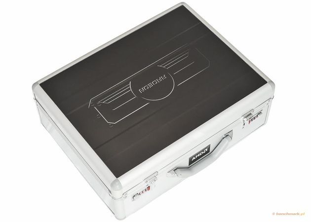 AMD Radeon walizka