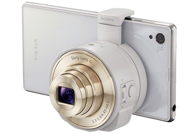 Sony QX10 smartfon założony obiektyw