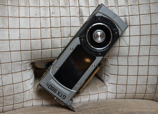 NVIDIA GeForce GTX 980 Ti widok przód