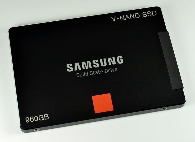 Samsung dysk SSD z pamięciami V-NAND zdjęcie