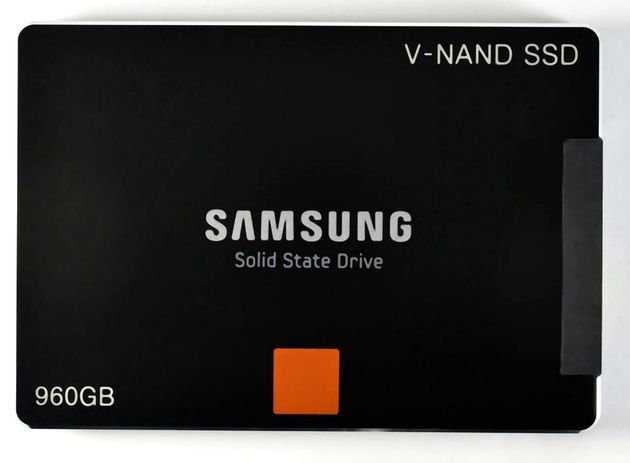 Samsung dysk SSD z pamięciami V-NAND zdjęcie