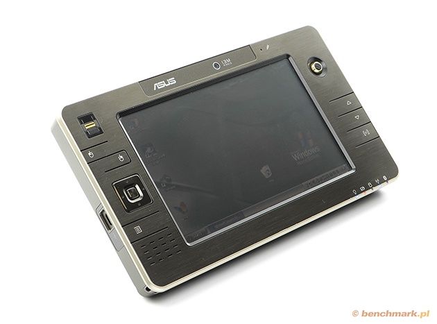 ASUS R2E - izo