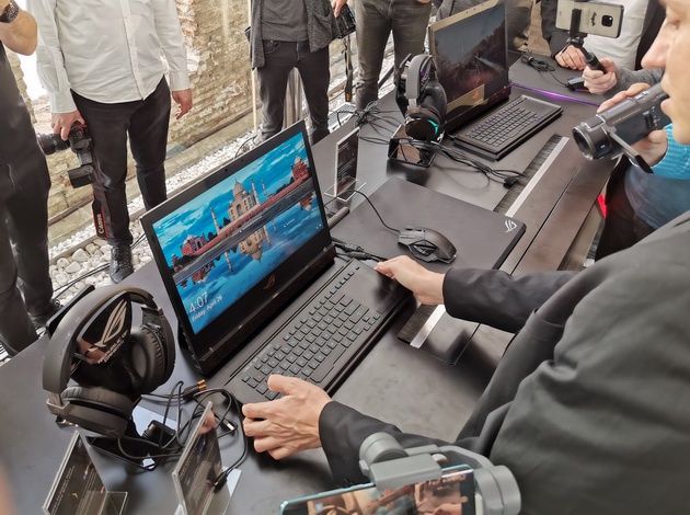 ASUS REDEFINE 2019 ROG - ASUS Mothership