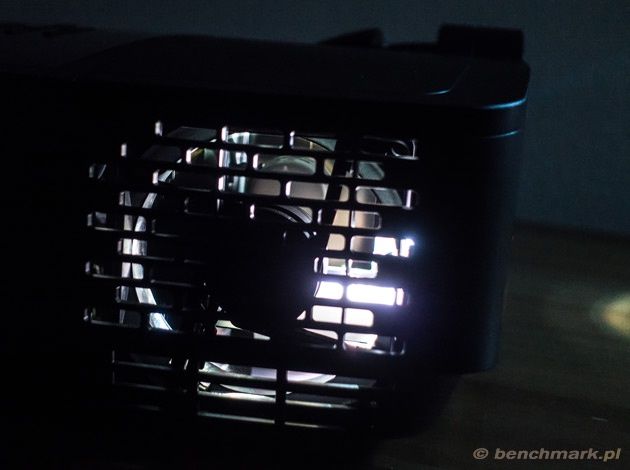 InFocus IN119HDx wentylator