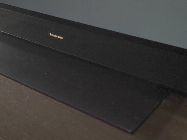 Panasonic 65GZ2000 - podstawa telewizora