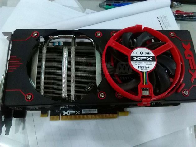 XFX Radeon R9 380X karta graficzna