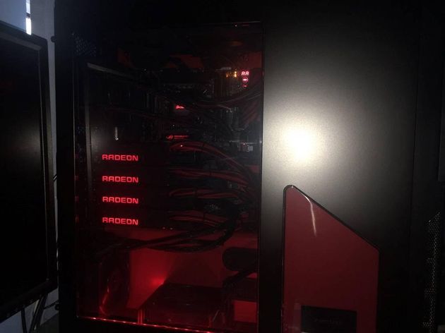 AMD Radeon R9 Fury X - konfiguracja 4-way CrossFireX