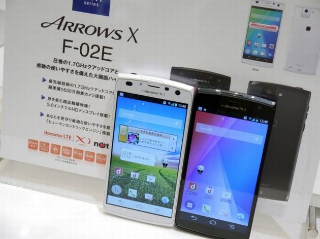 Fujitsu Arrows X F-02E smartfon