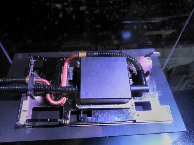 AMD Radeon R9 Fury X - chłodzenie karty graficznej