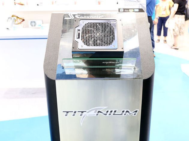 SeaSonic Titanium 850 W zasilacz