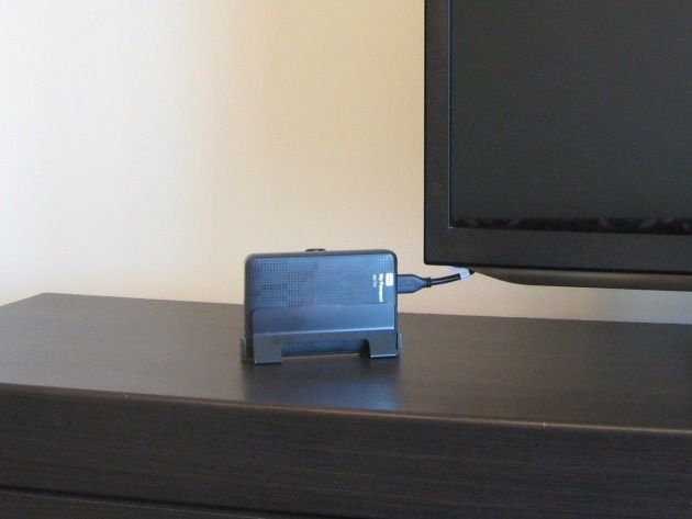 WD My Passport AV-TV w podstawce