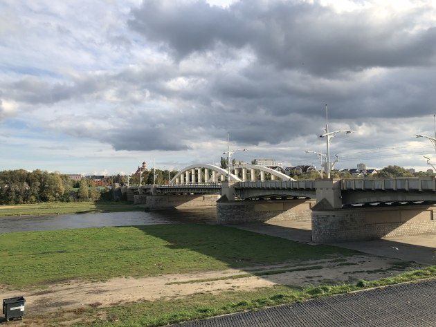 iPhone 8 zdjęcie most