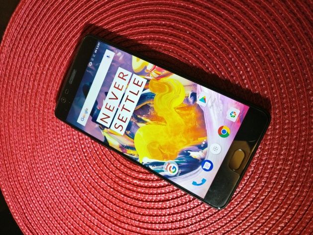 OnePlus 3T colette edition front