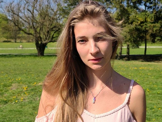 /uploads/backend_img/c/recenzje/2019_04/9602_porownanie_aparatow/s4_portret2a.jpg