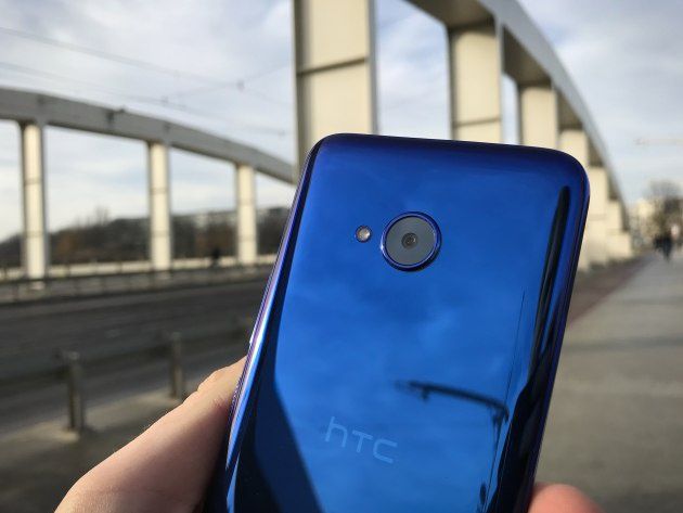 htc u11 life test