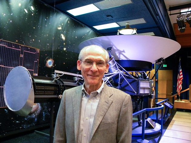 Ed Stone, Voyager Model