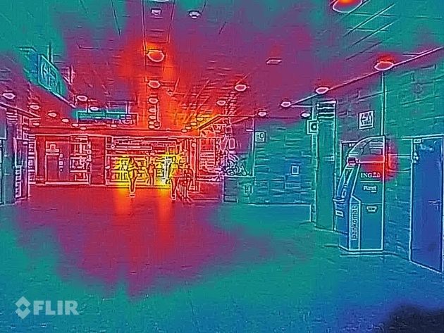 CAT S61 kamera termowizyjna obraz termiczny i kontury