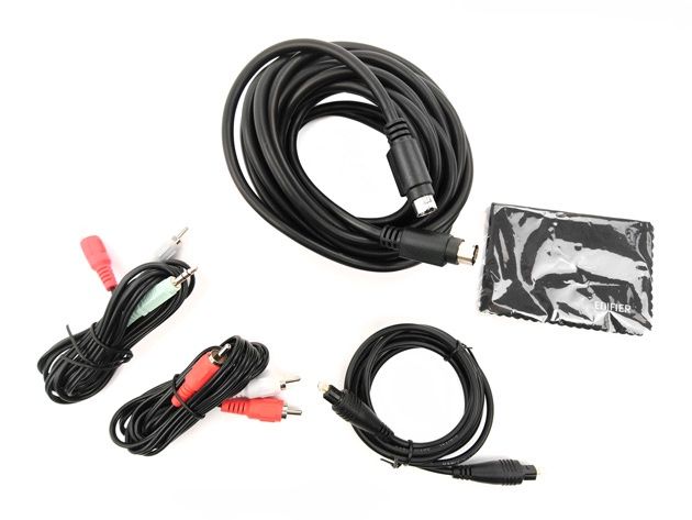 Edifier R1850DB - przewody w opakowaniu