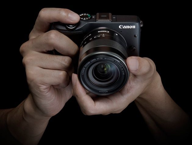 Canon EOS M3 dłonie