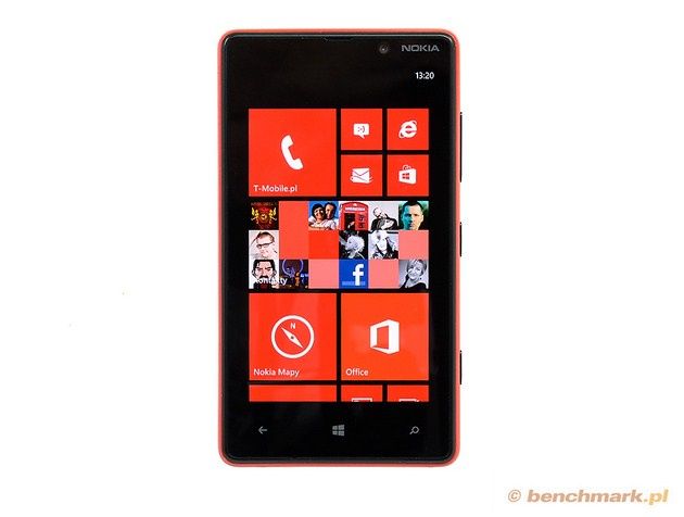 Nokia Lumia 820