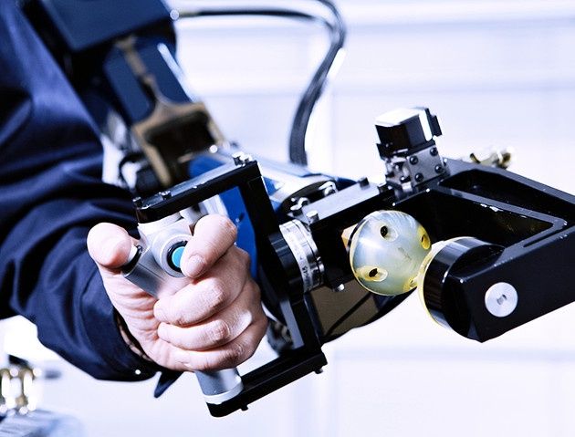 Hyundai exo dłoń