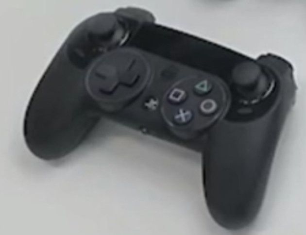 DualShock 4 prototypy 4