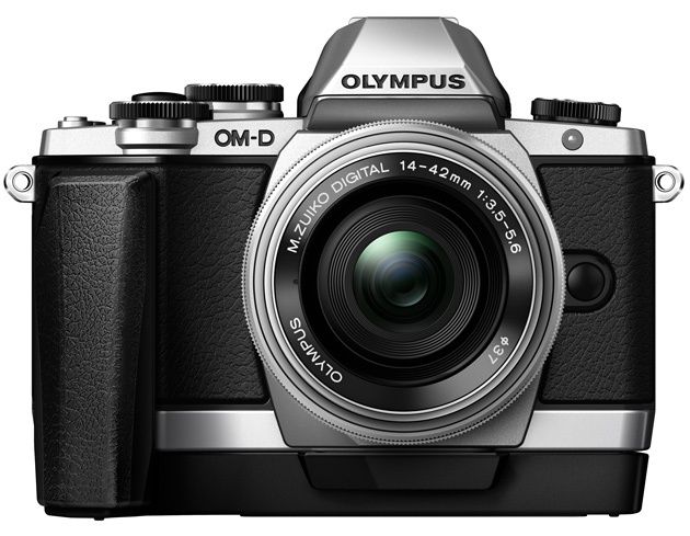 Olympus OM-D E-M10 dodatkowy grip widok przód