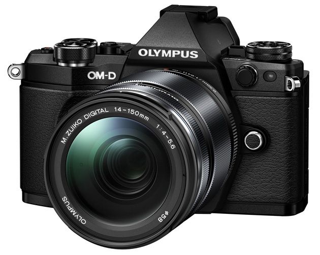 Olympus OM-D E-M5 Mark II i obiektyw 14-150 mm