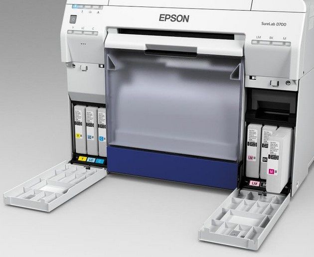Epson SureLab D700 drukarka otwarta