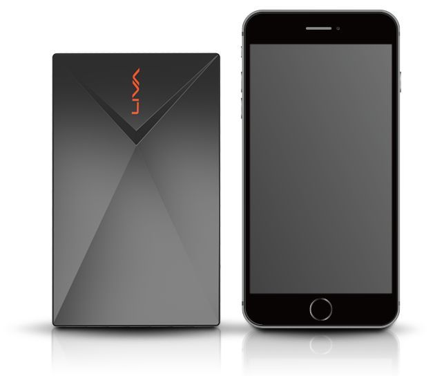 ECS LIVA X komputer mini-PC - porównanie do smartfona