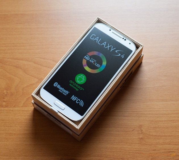 Samsung Galaxy S 4 - bezpiecznie zapakowany
