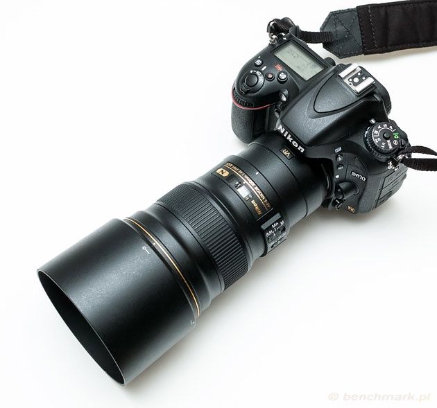 Nikkor 300 mm widok góra + aparat D610