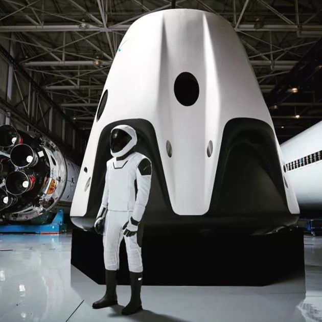 SpaceX skafander Dragon