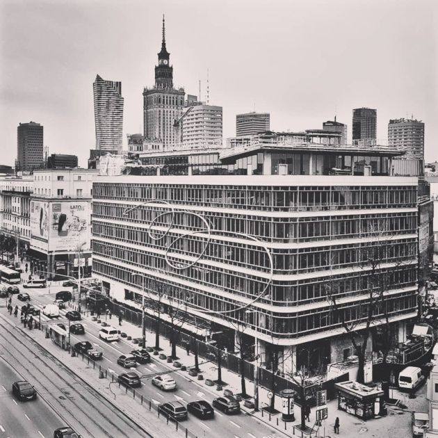 Smartfon zdjęcie monochromatyczne