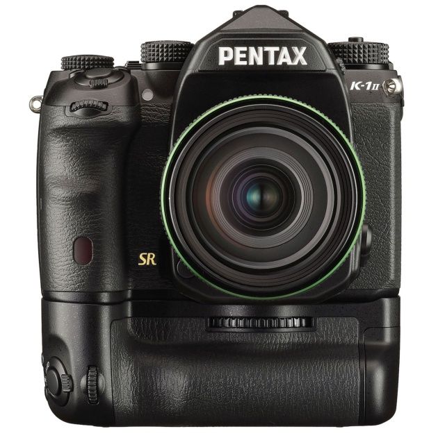 Pentax K-1 Mark II uchwyt