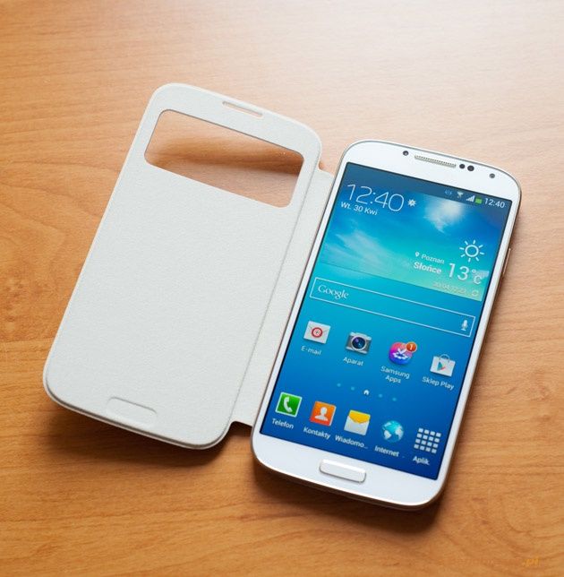 Samsung Galaxy S 4 w etui S View Cover