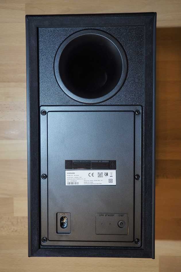 Samsung N650 - bass reflex