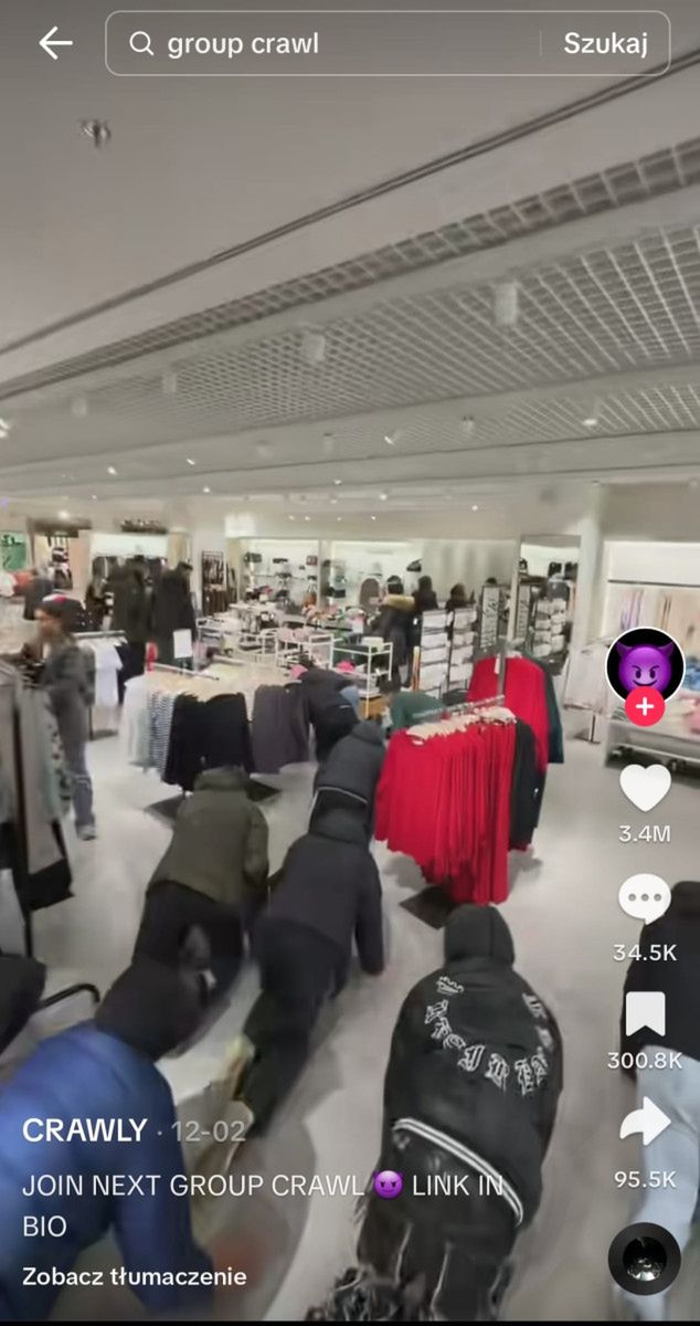 Ludzka Stonoga na żywo, czyli pełzające nastolatki