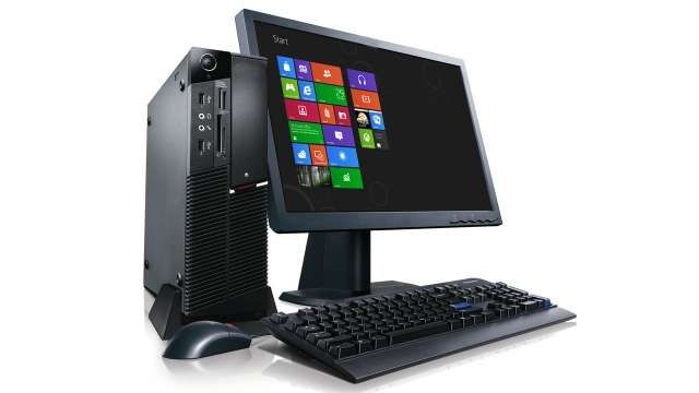 Komputer biurowy z systemem Microsoft Windows 8