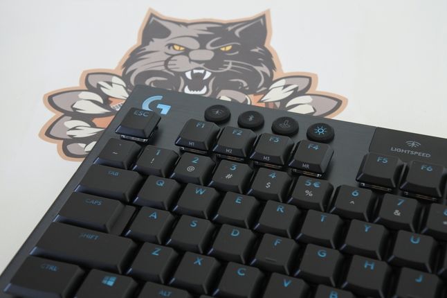 logitech g915 cena