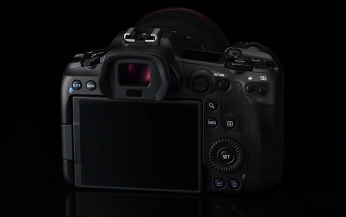 Canon EOS R5 tylna ścianka