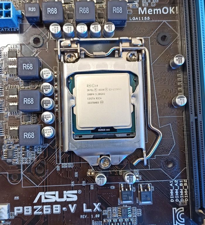 Xeon E3-1270