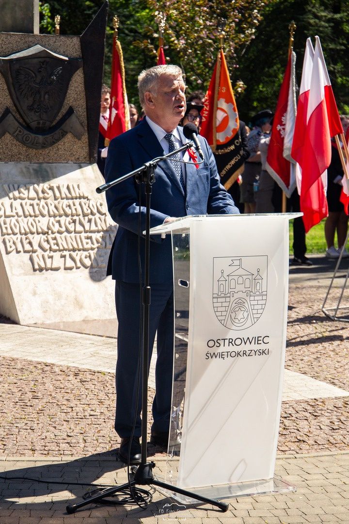 Ostrowiec Świętokrzyski uczcił 235. rocznicę uchwalenia Konstytu
