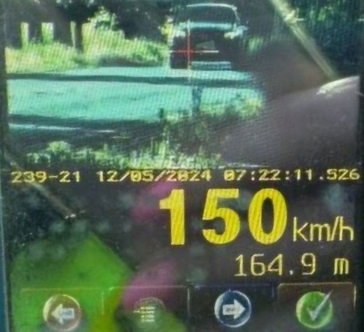 46-latek pędził w obszarze zabudowanym z prędkością 150 km/h