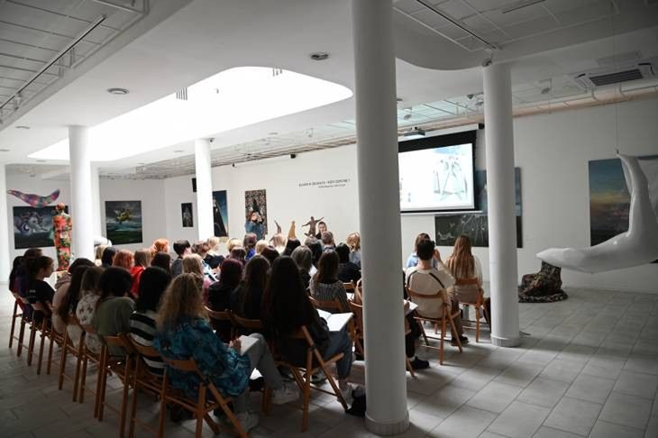 Nowe cykle spotkań w Płockiej Galerii Sztuki