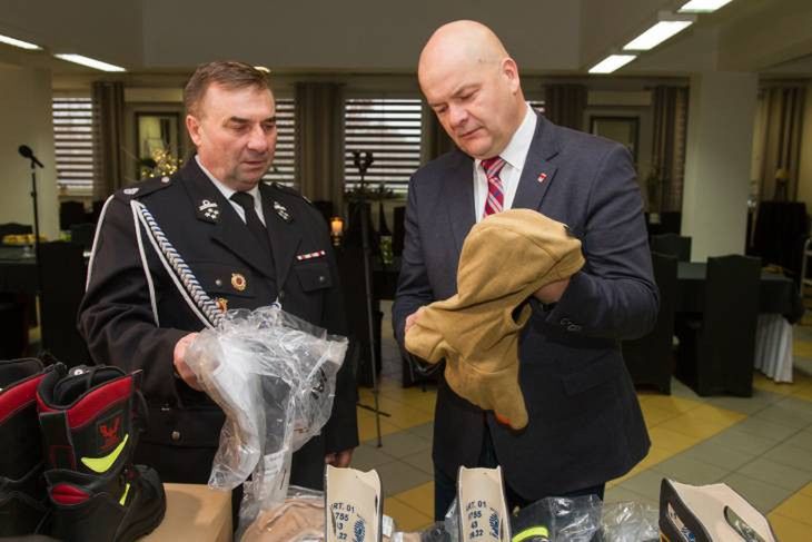 Strażacy ochotnicy z OSP Trzepowo i OSP Borowiczki zyskali nowy sprzęt